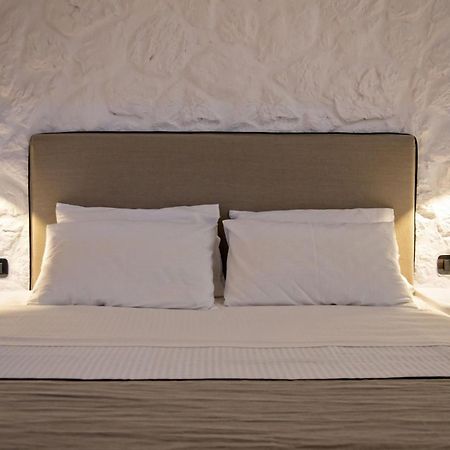 Levantes Luxury Suites II Tínos Kültér fotó